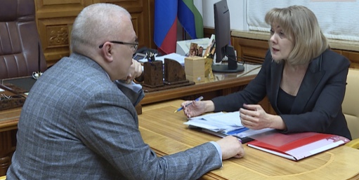 Губернатор Александр Соколов регулярно проводит рабочие встречи с главами муниципалитетов.